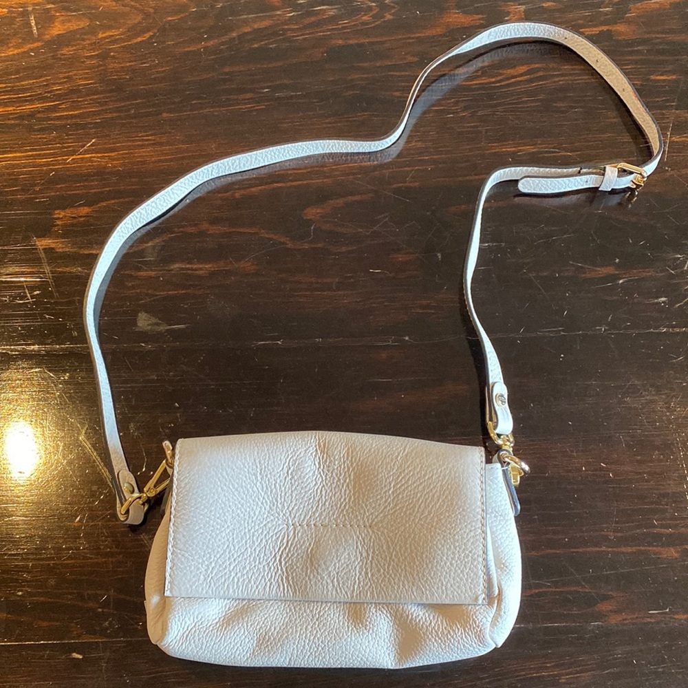 White crossbody wallet / pouch
